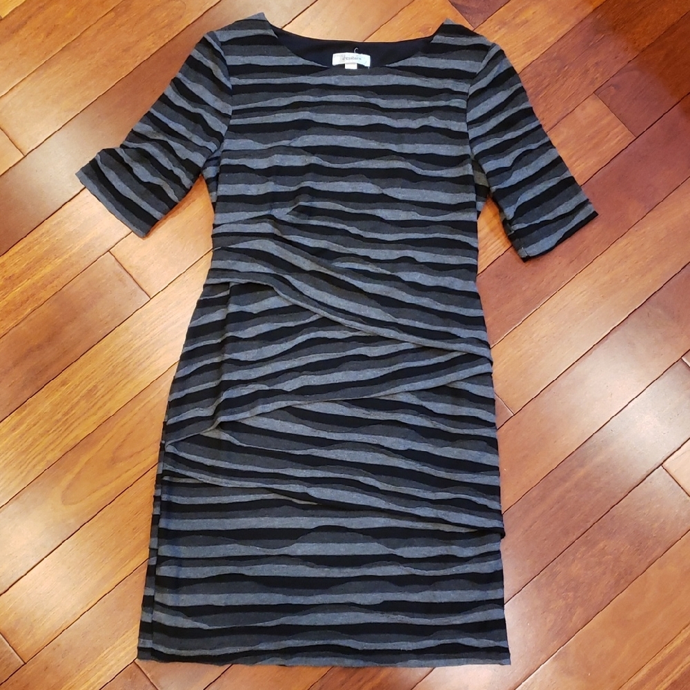 Dressbarn Size 8 Gray and Black Striped Sheath Dress